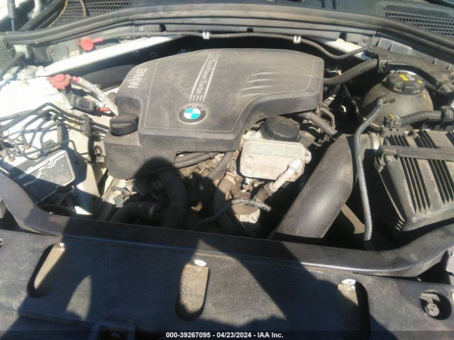 2016 BMW X3 5UXWX9C54G0D92848 Photo 9