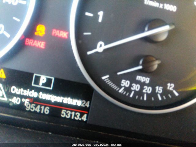 2016 BMW X3 5UXWX9C54G0D92848 Photo 6