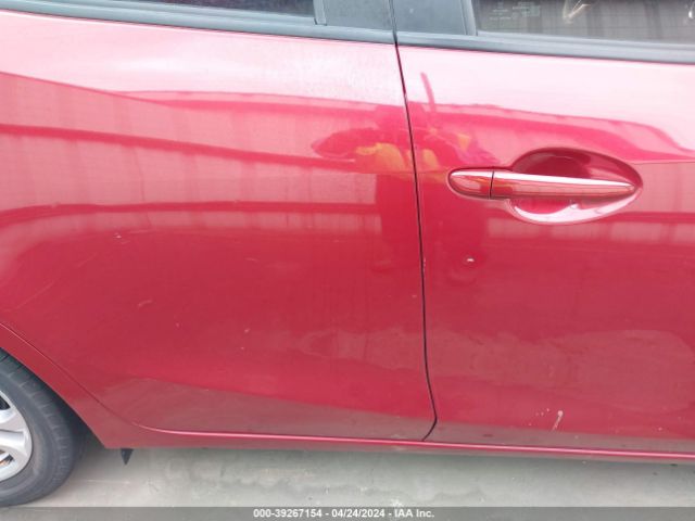 3MYDLBZV1GY137582 Scion IA