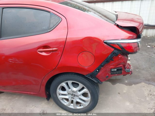 3MYDLBZV1GY137582 Scion IA