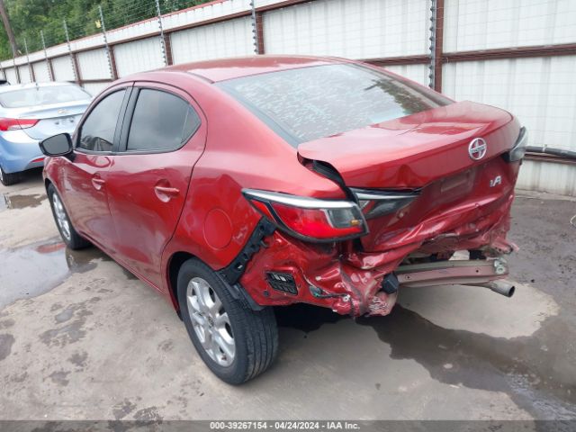 3MYDLBZV1GY137582 Scion IA