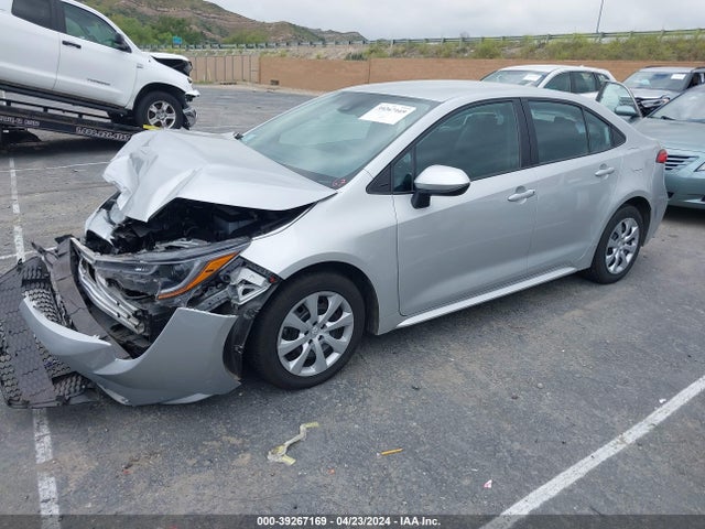 Toyota COROLLA LE 2022 5YFEPMAEXNP333788 Image 2