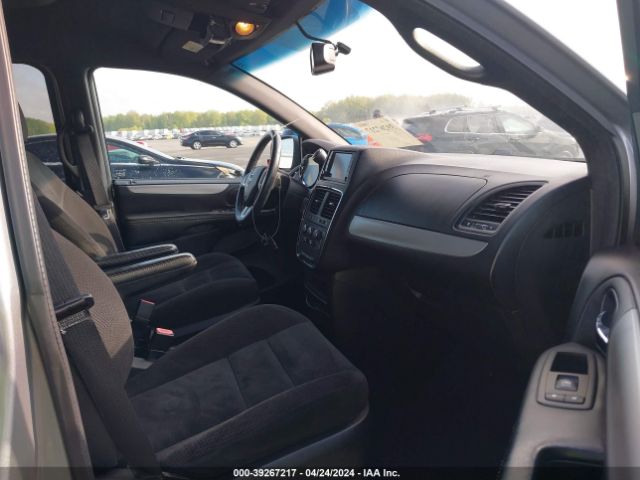 2C4RDGBG5FR523155 Dodge Grand Caravan Se