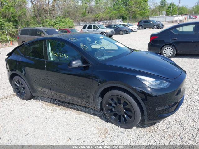 2023 TESLA MODEL Y 7SAYGDEE4PA153681