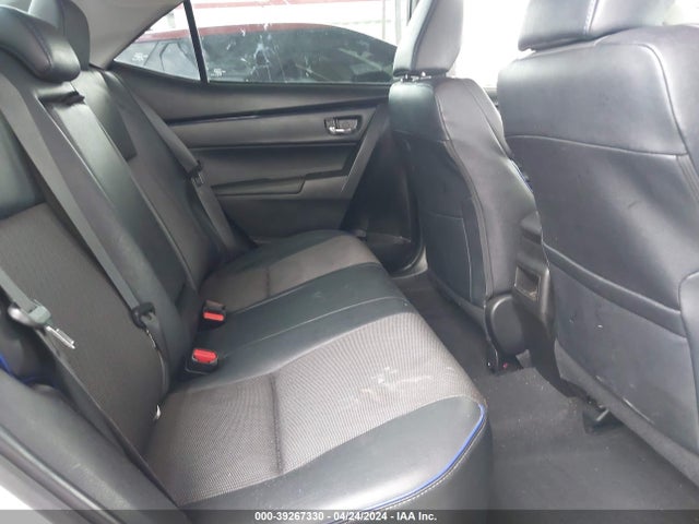 Toyota COROLLA SE 2018 5YFBURHEXJP852588 Image 8