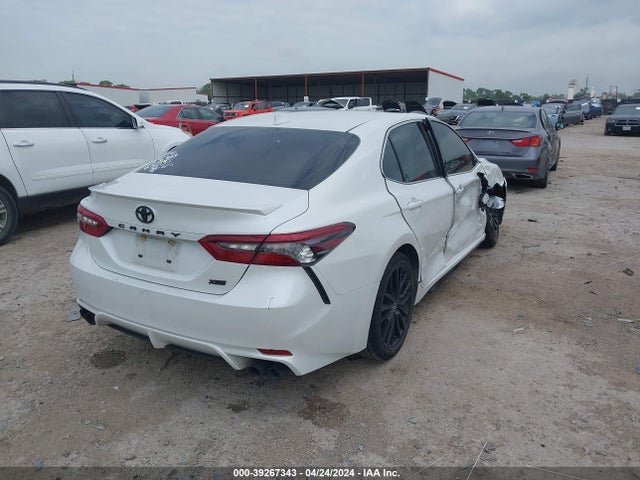 Toyota CAMRY XSE 2022 4T1K61AK3NU030361 Image 4