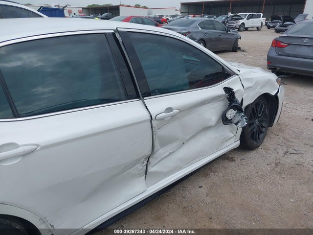 Toyota CAMRY XSE 2022 4T1K61AK3NU030361 Image 6
