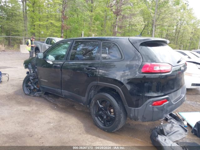 1C4PJLAB7HD216400 Jeep Cherokee Sport Fwd