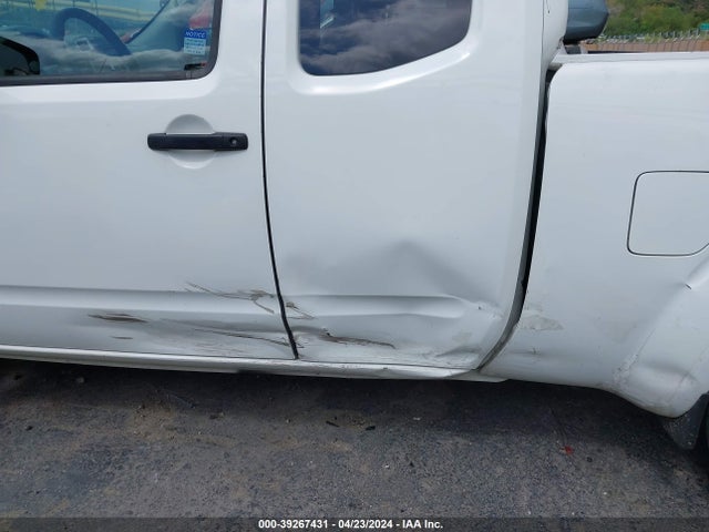 Nissan FRONTIER S 2017 1N6BD0CT7HN754379 Image 6