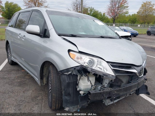 Toyota SIENNA XLE 2020 5TDYZ3DC8LS037037 zdjęcie główne