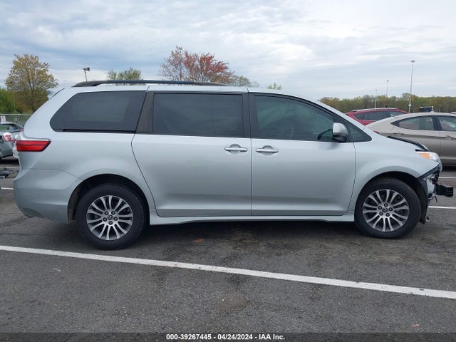 Toyota SIENNA XLE 2020 5TDYZ3DC8LS037037 Image 13