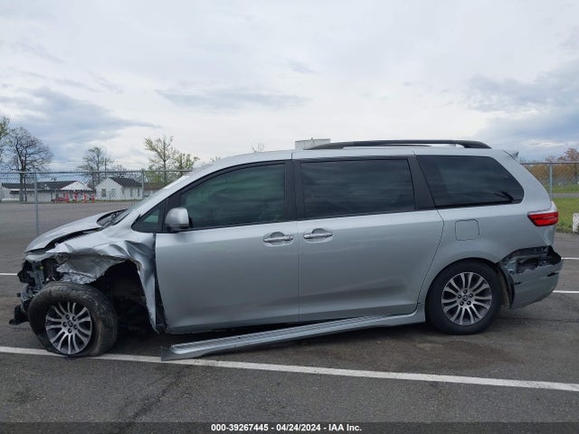 Toyota SIENNA XLE 2020 5TDYZ3DC8LS037037 Image 14