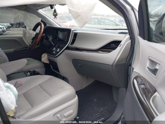 Toyota SIENNA XLE 2020 5TDYZ3DC8LS037037 Image 5