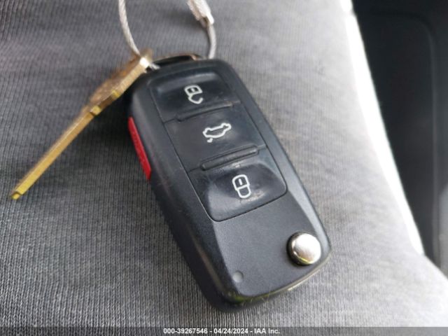 3VWD17AJ1HM302739 Volkswagen Jetta 1.8t Sport