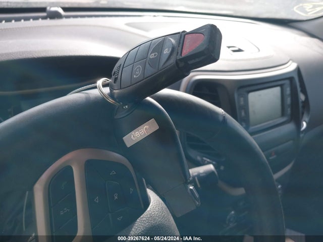 1C4PJMCX6JD506924 Jeep Cherokee Latitude 4x4
