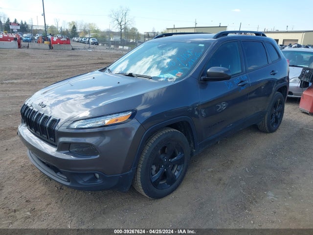 1C4PJMCX6JD506924 Jeep Cherokee Latitude 4x4