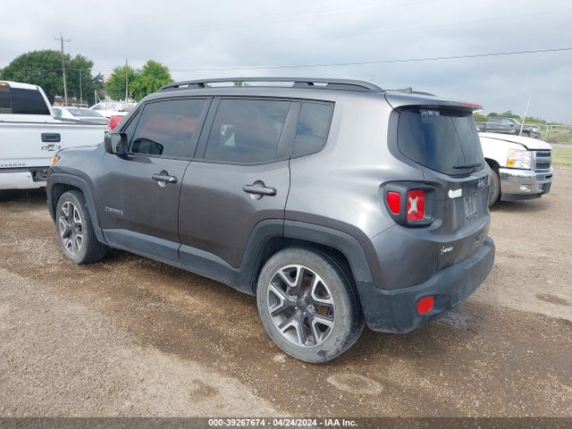Jeep Renegade Latitude Fwd 2018 ZACCJABB0JPJ20839 Image 3