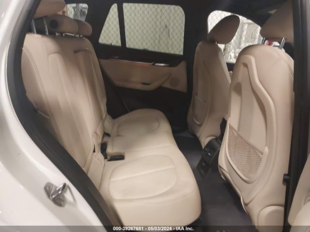 2017 BMW X1 WBXHT3C31H5F76458 Photo 7