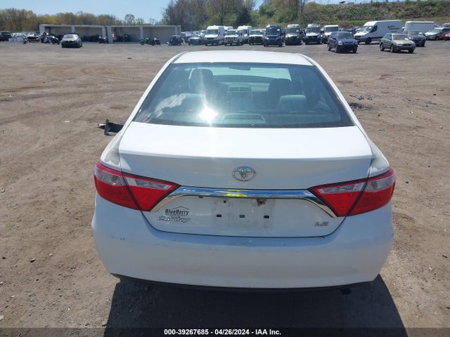 Toyota CAMRY LE 2015 4T4BF1FK2FR471124 Image 17