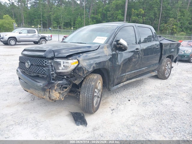 Toyota Tundra Platinum 2021 5TFAY5F12MX035291 Image 2