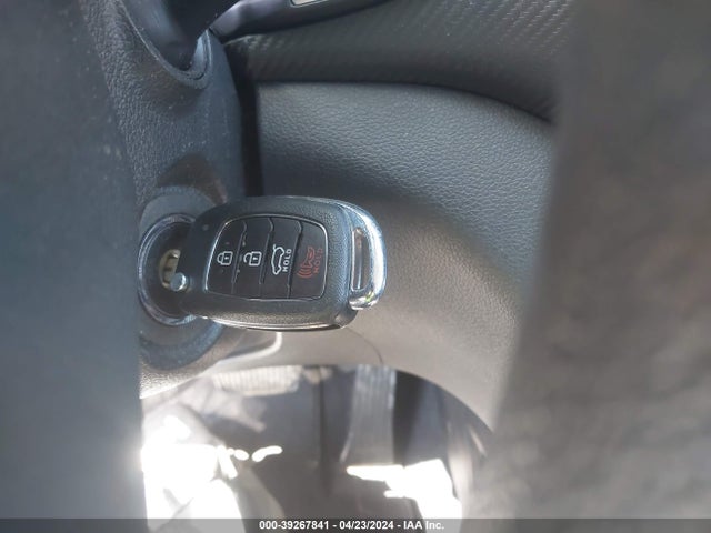Hyundai TUCSON SE 2019 KM8J2CA40KU053533 Image 11