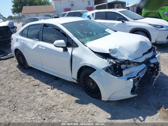 Toyota COROLLA LE 2022 5YFEPMAE1NP273335 main image