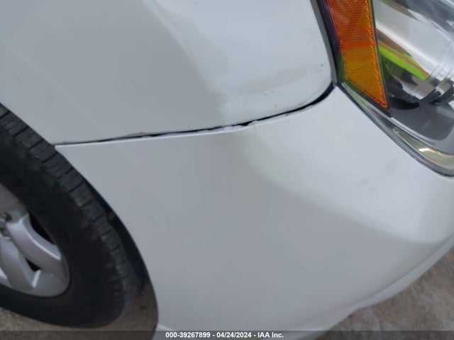 Lexus 460 2014 JTJBM7FX7E5070127 Image 6
