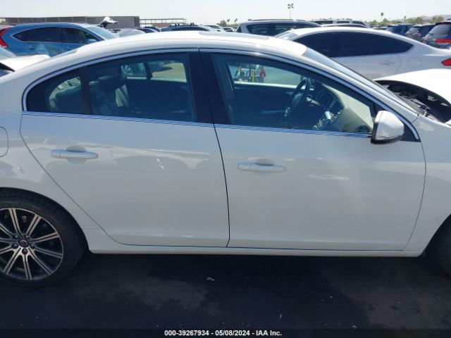 YV140MFK4F1350648 Volvo S60 T5 Premier