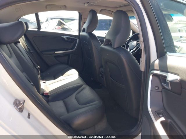 YV140MFK4F1350648 Volvo S60 T5 Premier