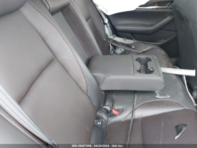 3MZBPAEMXLM118027 Mazda Mazda3 Premium Package