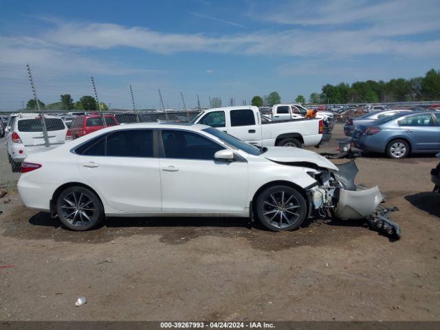 4T1BF1FK2FU043273 Toyota CAMRY XSE