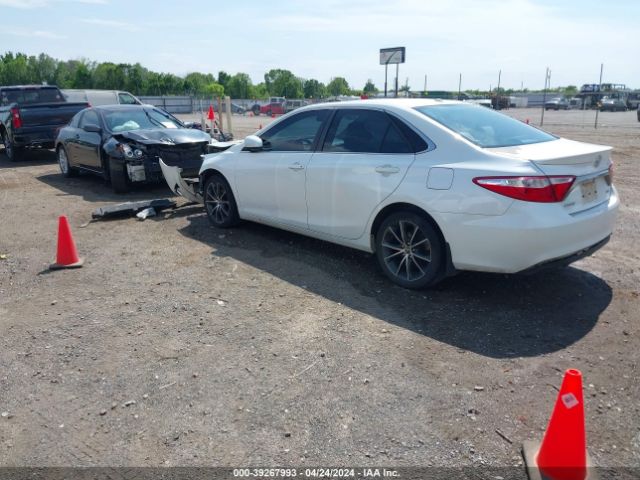 4T1BF1FK2FU043273 Toyota CAMRY XSE