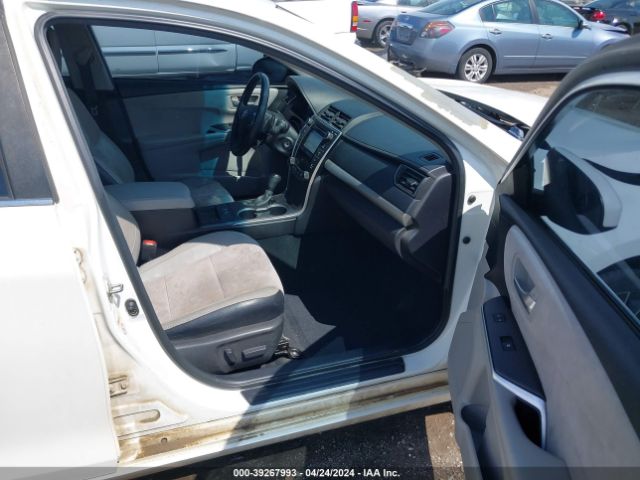 4T1BF1FK2FU043273 Toyota CAMRY XSE