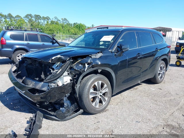 Toyota Highlander Xle 2020 5TDHZRAH2LS021595 Image 2