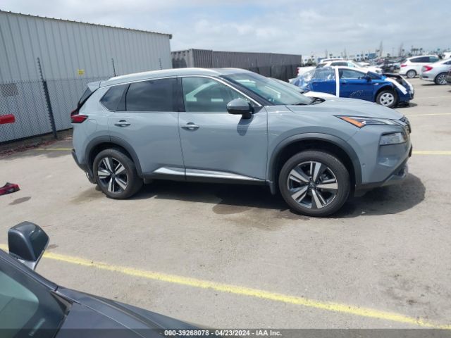 5N1BT3CA8NC705166 Nissan Rogue Sl Fwd