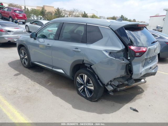 5N1BT3CA8NC705166 Nissan Rogue Sl Fwd