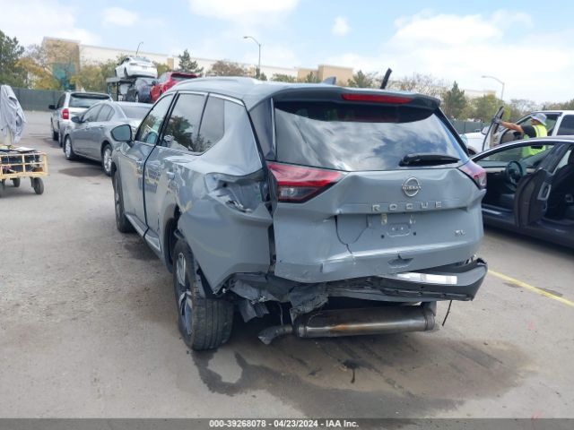 5N1BT3CA8NC705166 Nissan Rogue Sl Fwd
