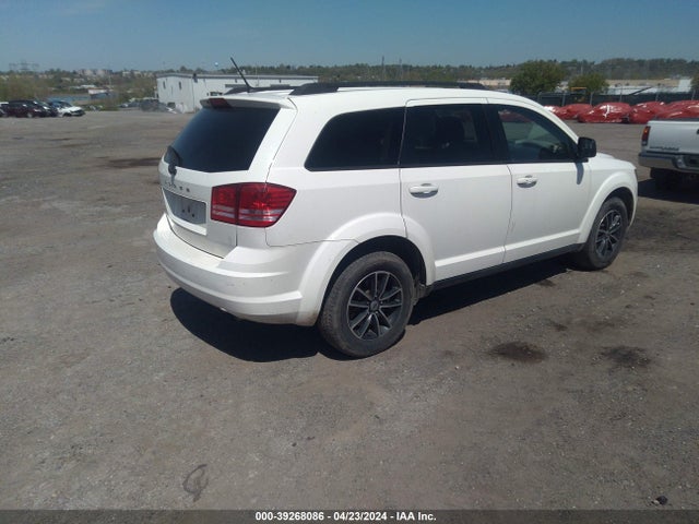 Dodge JOURNEY SE 2018 3C4PDCAB7JT171207 Image 4