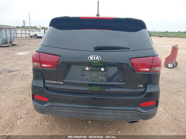 KIA Sorento 3.3l S 2019 5XYPG4A58KG609636 Image 17