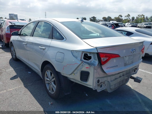Hyundai SONATA SE 2015 5NPE24AF4FH000394 Image 3