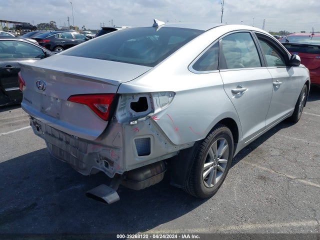 Hyundai SONATA SE 2015 5NPE24AF4FH000394 Image 4