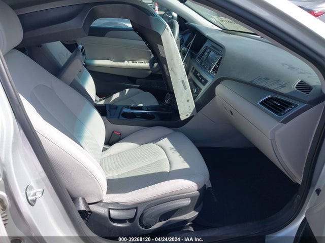 Hyundai SONATA SE 2015 5NPE24AF4FH000394 Image 5
