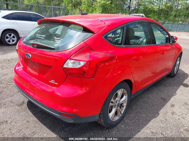 Ford FOCUS SE 2014 1FADP3K21EL325586 Image 4