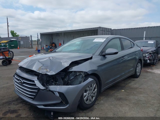Hyundai ELANTRA SE 2018 KMHD74LF9JU449767 Image 2