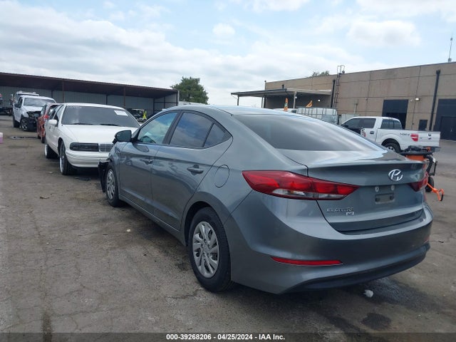 Hyundai ELANTRA SE 2018 KMHD74LF9JU449767 Image 3
