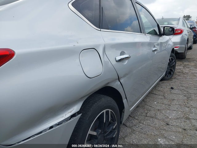 Nissan SENTRA SV 2018 3N1AB7AP2JL638714 Image 6
