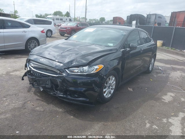 Ford FUSION S 2016 3FA6P0G73GR258733 Image 2