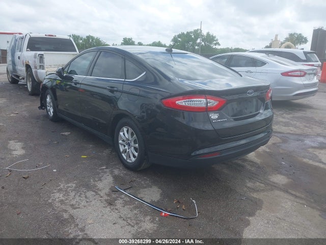 Ford FUSION S 2016 3FA6P0G73GR258733 Image 3