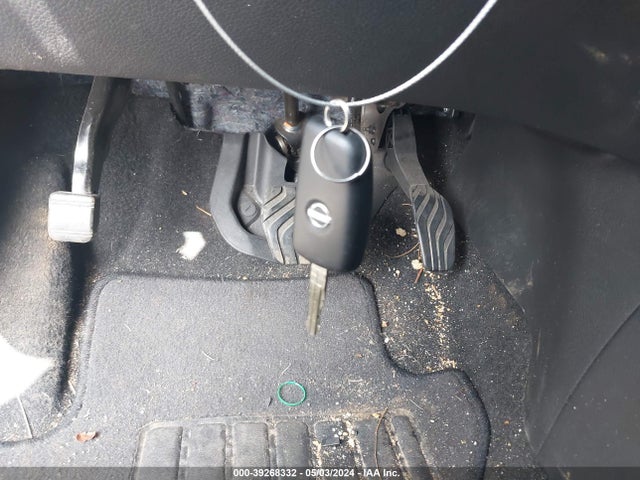 Nissan ROGUE S 2018 5N1AT2MT1JC776693 Image 11
