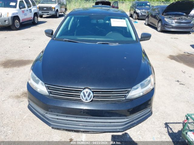 3VW2K7AJ9FM281382 Volkswagen Jetta 2.0l S